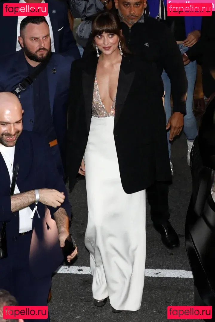 Dakota Johnson Onlyfans Photo Gallery 