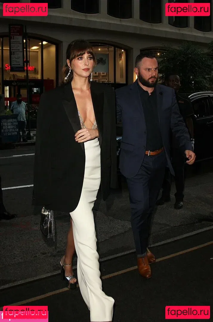 Dakota Johnson Onlyfans Photo Gallery 