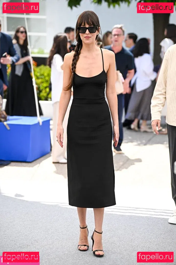 Dakota Johnson Onlyfans Photo Gallery 