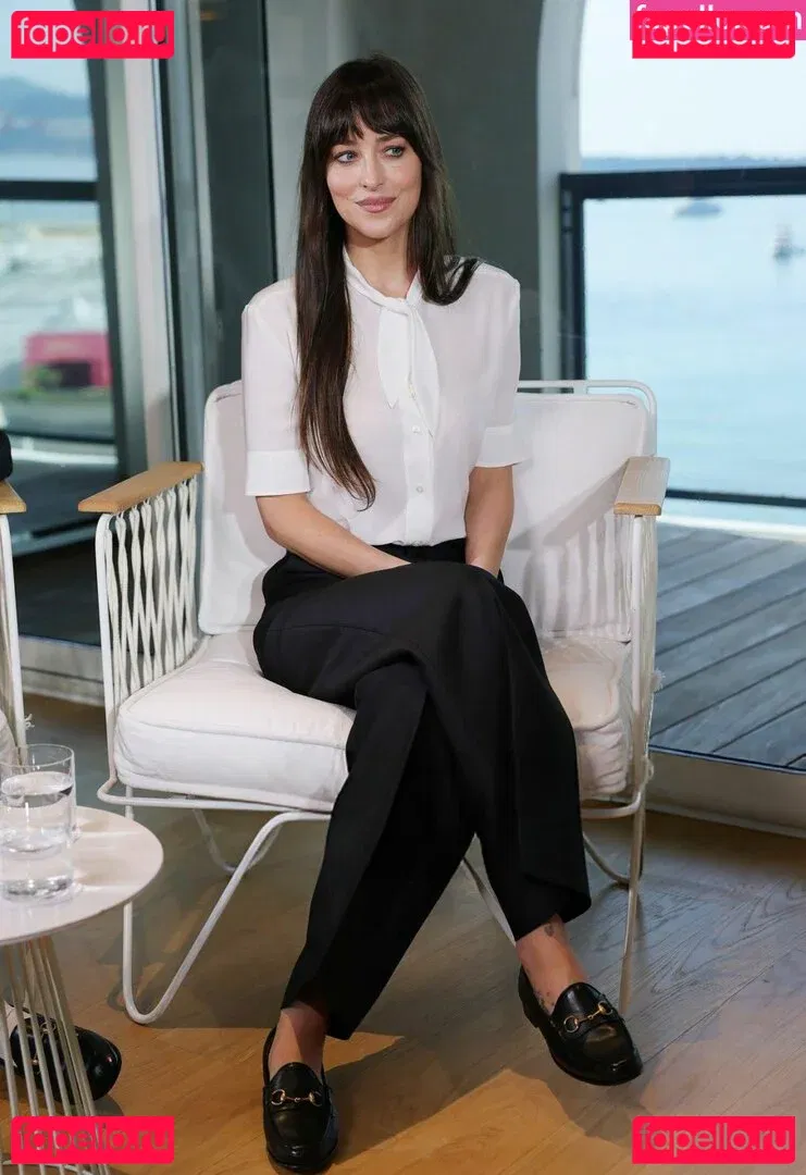 Dakota Johnson Onlyfans Photo Gallery 