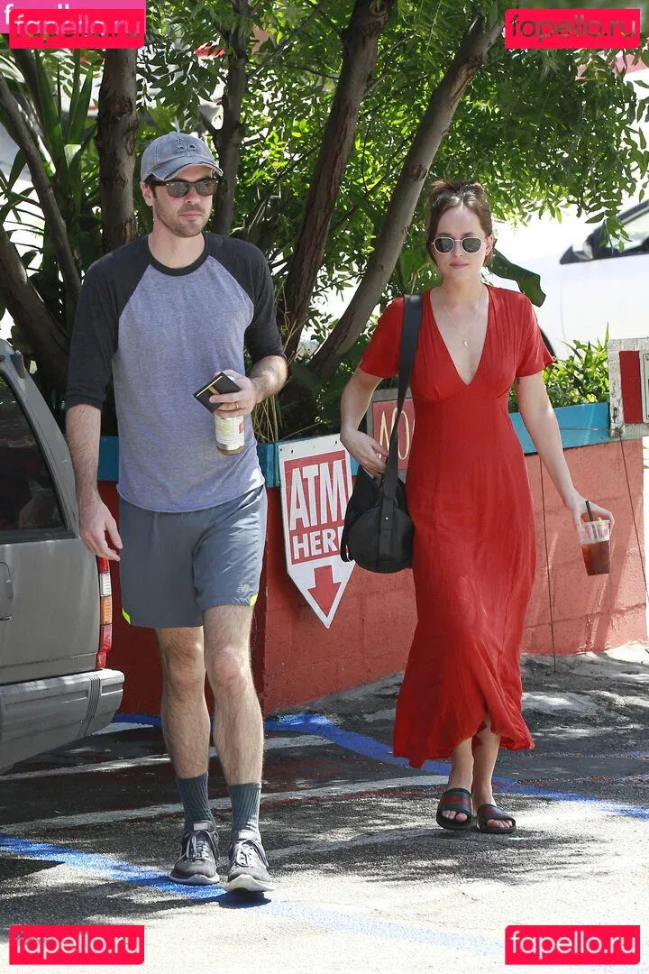 Dakota Johnson Onlyfans Photo Gallery 