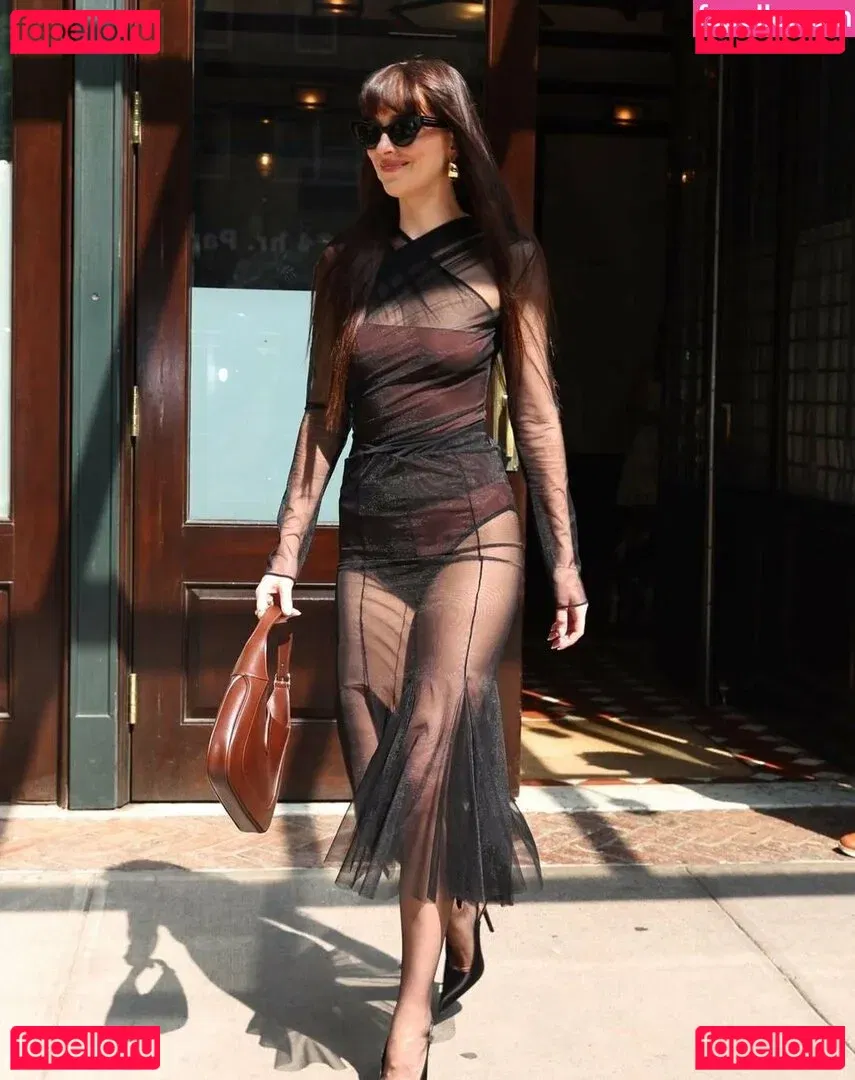 Dakota Johnson Onlyfans Photo Gallery 