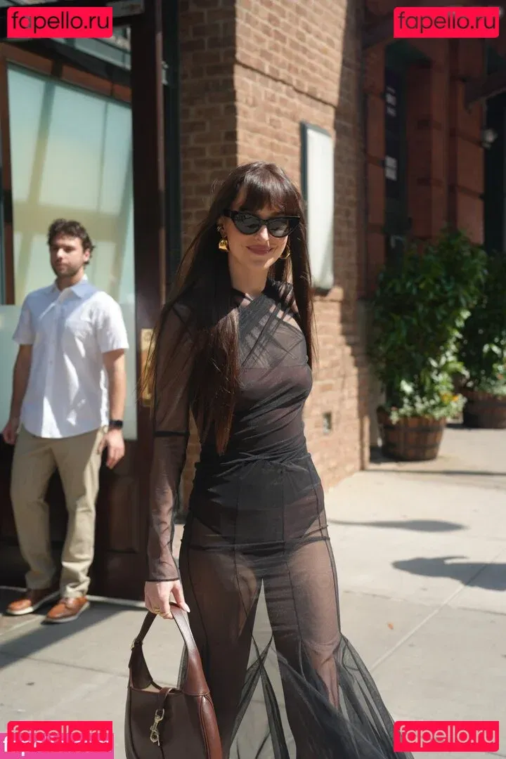 Dakota Johnson Onlyfans Photo Gallery 