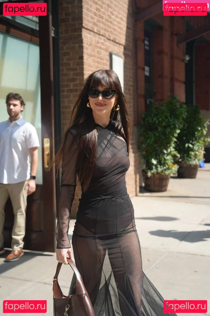 Dakota Johnson Onlyfans Photo Gallery 