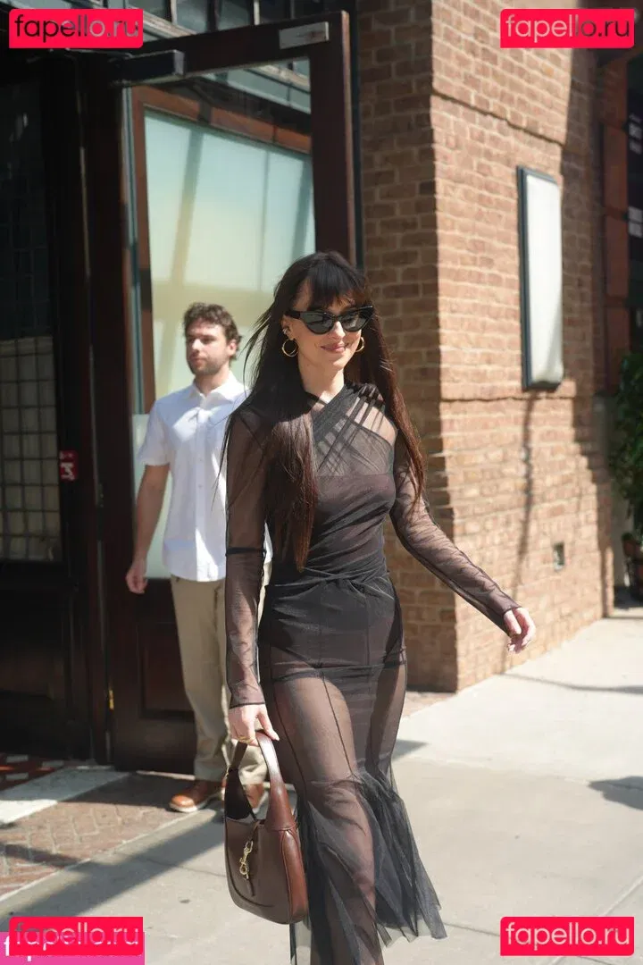 Dakota Johnson Onlyfans Photo Gallery 