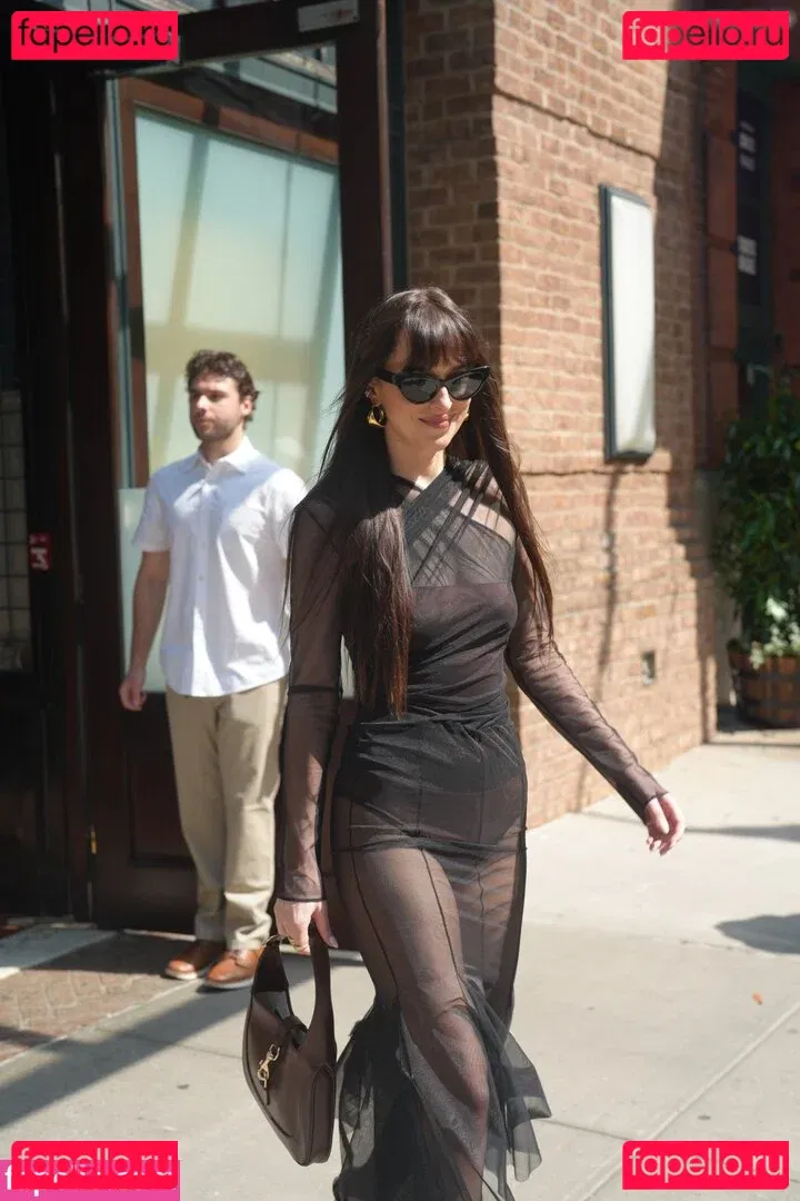 Dakota Johnson Onlyfans Photo Gallery 