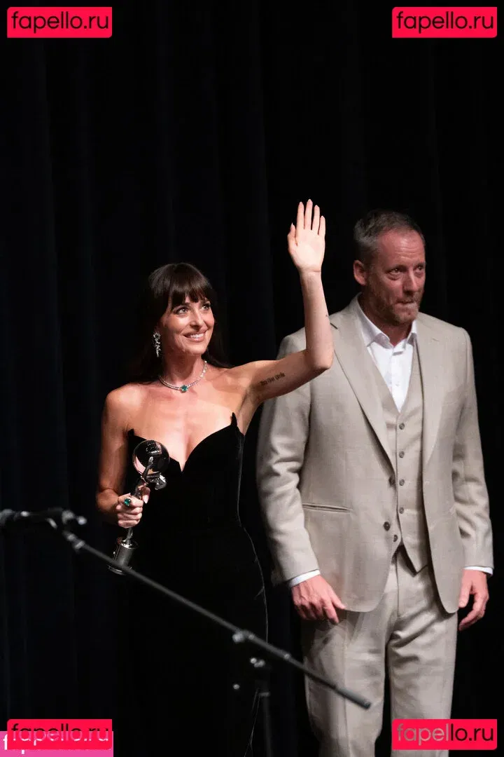 Dakota Johnson Onlyfans Photo Gallery 