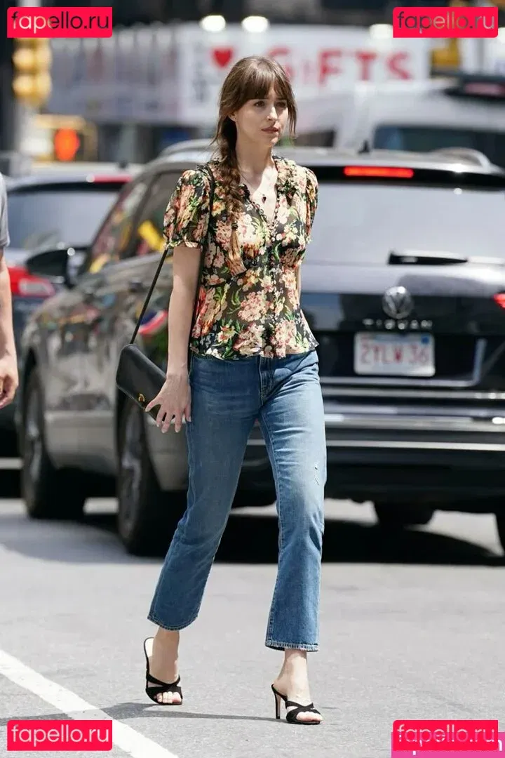 Dakota Johnson Onlyfans Photo Gallery 