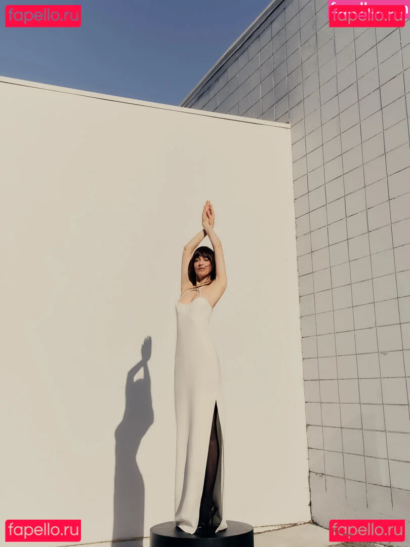 Dakota Johnson Onlyfans Photo Gallery 