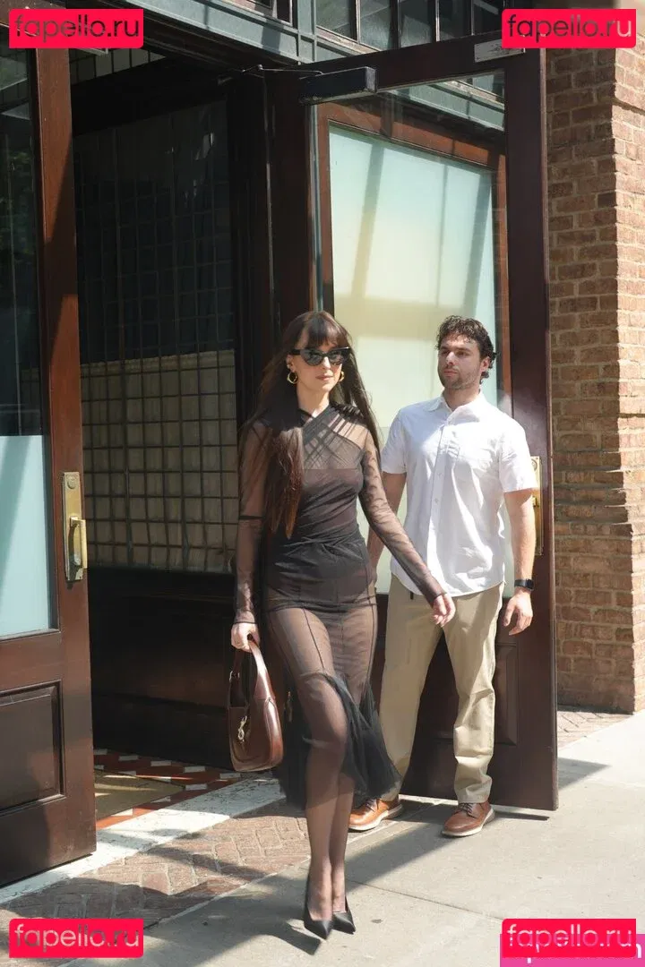 Dakota Johnson Onlyfans Photo Gallery 