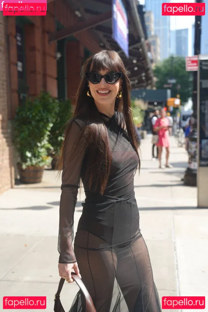 Dakota Johnson Onlyfans Photo Gallery 