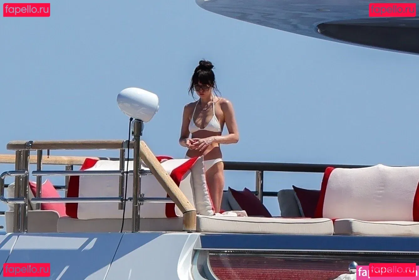 Dakota Johnson Onlyfans Photo Gallery 