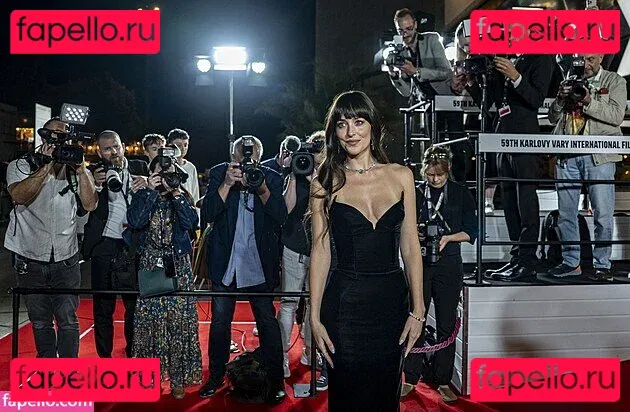 Dakota Johnson Onlyfans Photo Gallery 