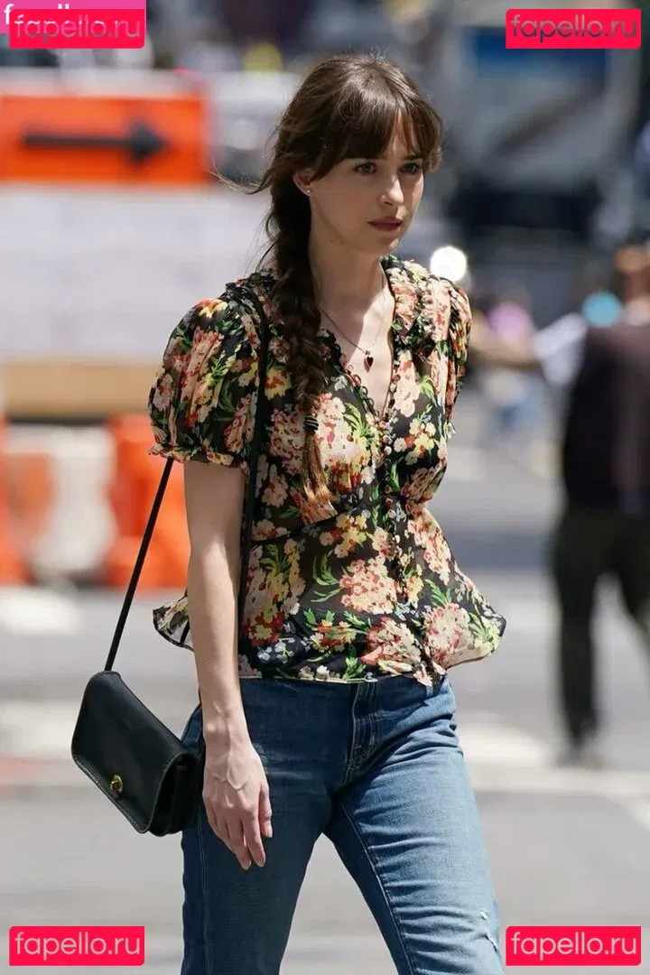 Dakota Johnson Onlyfans Photo Gallery 