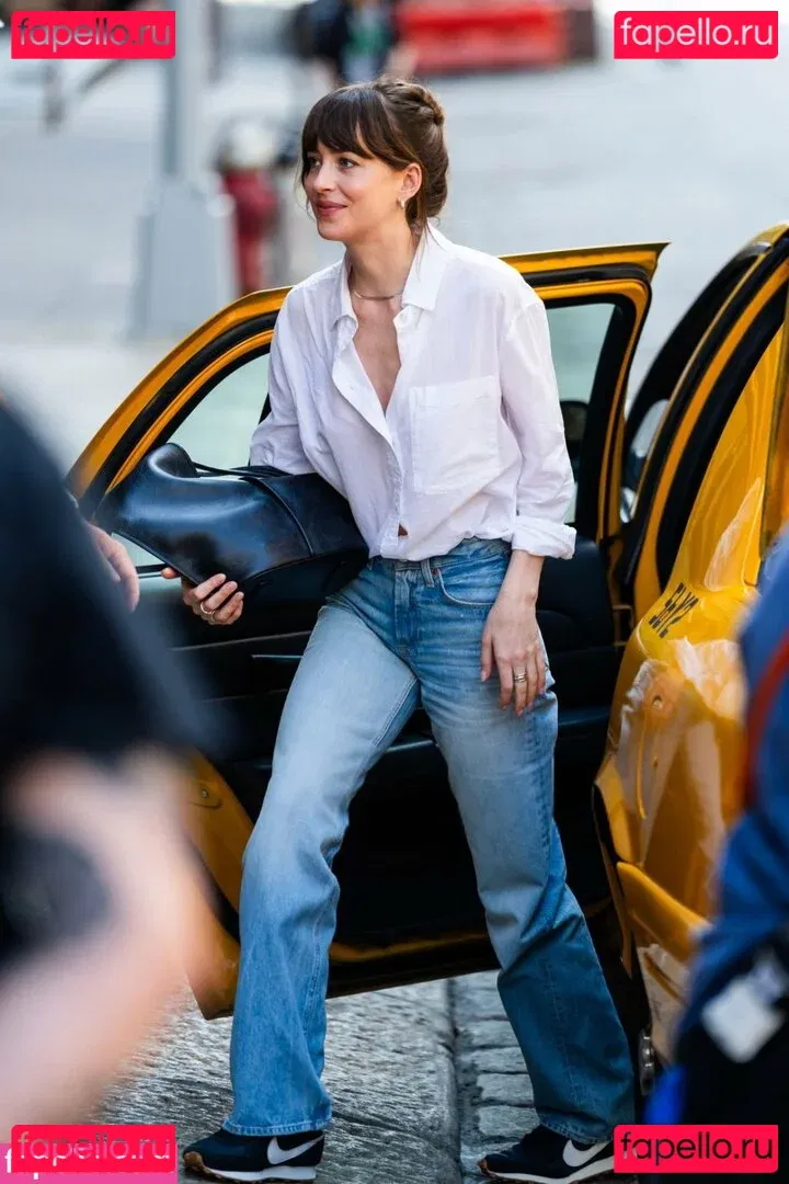 Dakota Johnson Onlyfans Photo Gallery 