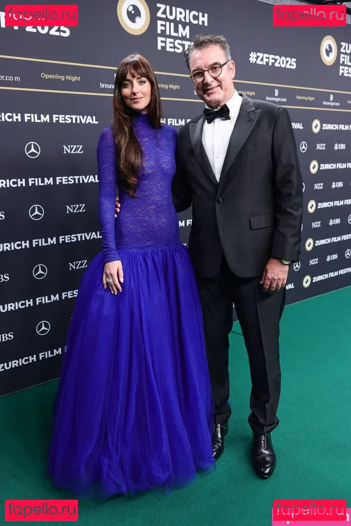 Dakota Johnson Onlyfans Photo Gallery 