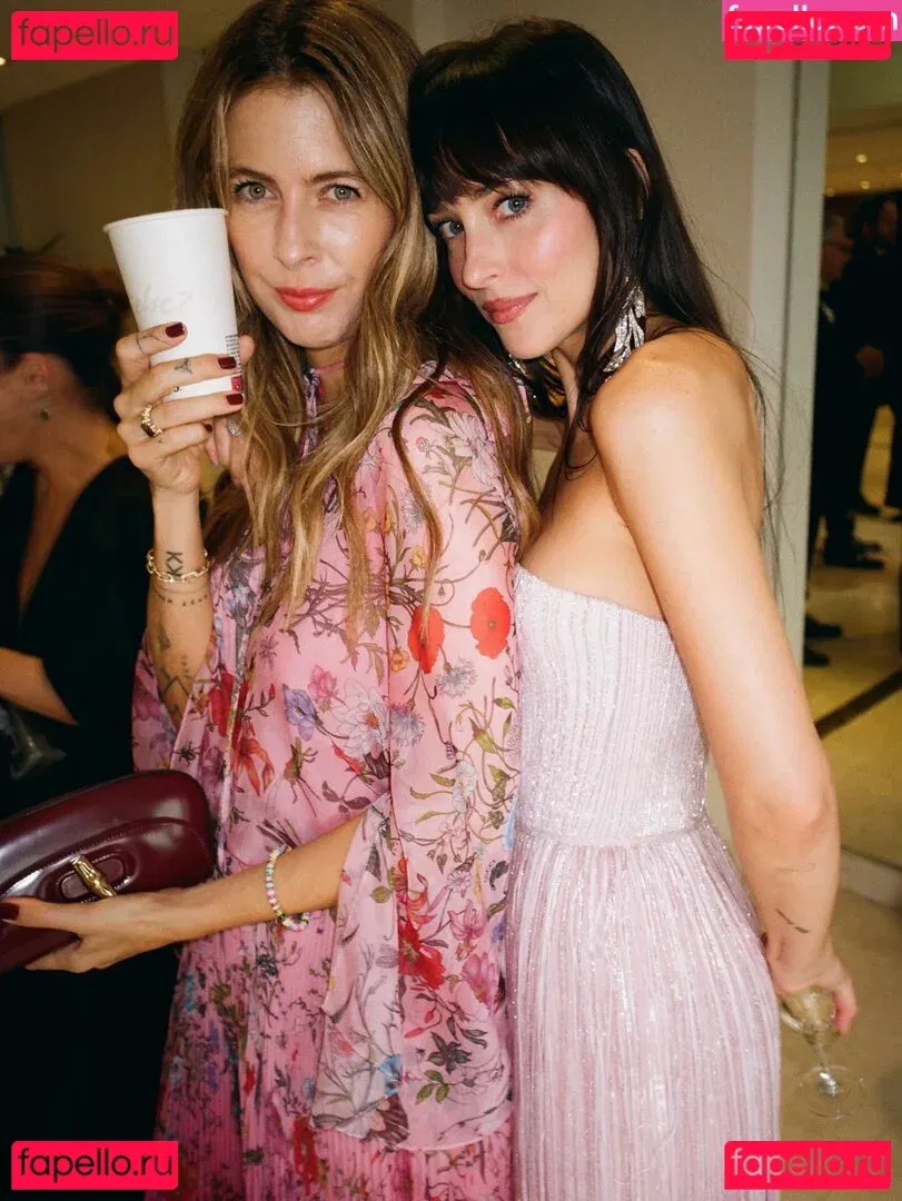 Dakota Johnson Onlyfans Photo Gallery 