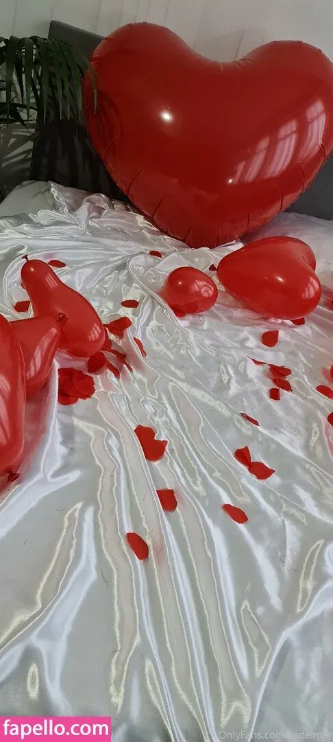 ijadelmar Onlyfans Photo Gallery 