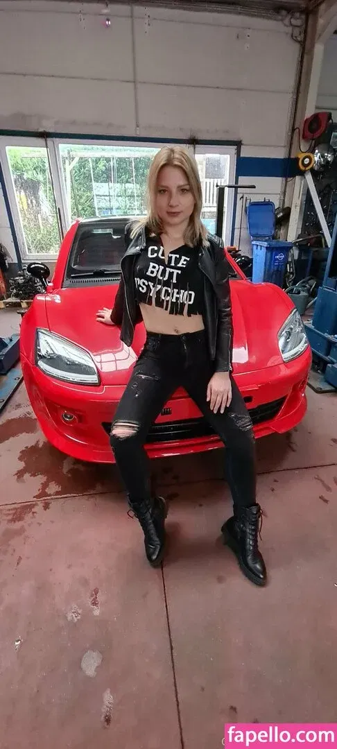 ijadelmar Onlyfans Photo Gallery 