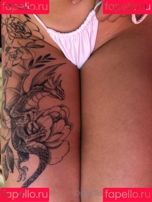 lolaylen Onlyfans Photo Gallery 