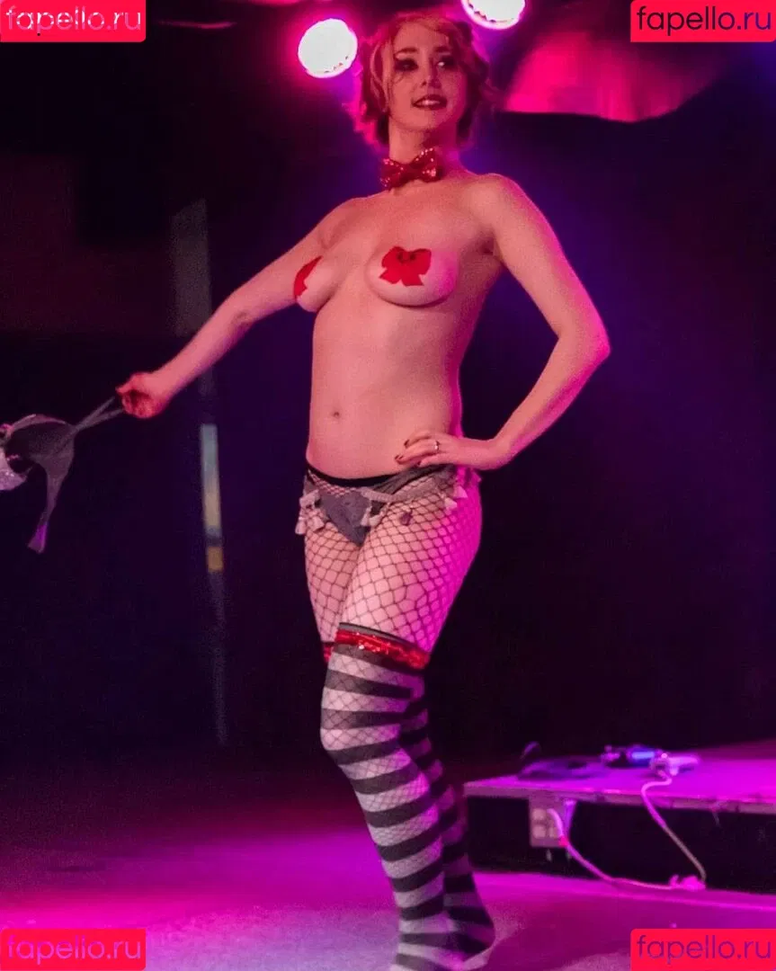 Pippsy Pinwheel Onlyfans Photo Gallery 