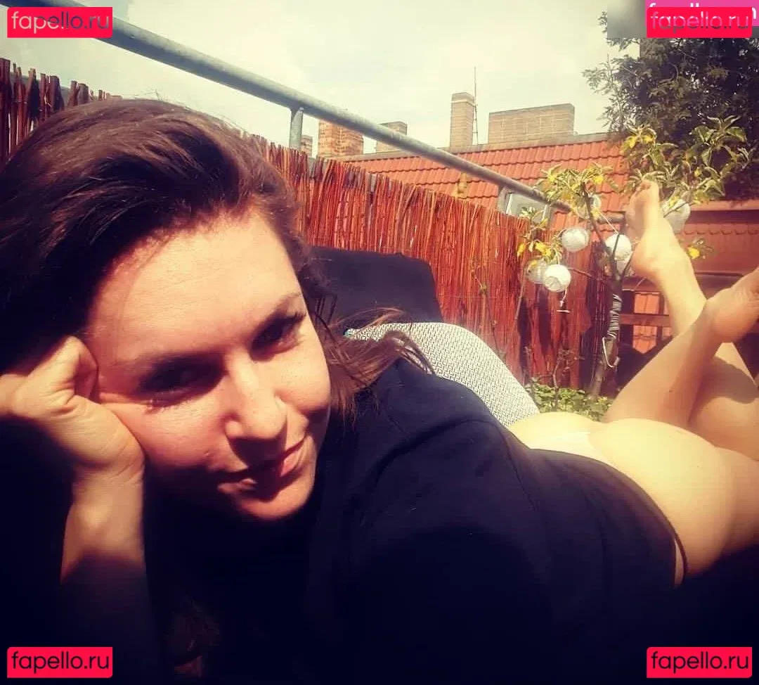 Ines Anioli Onlyfans Photo Gallery 