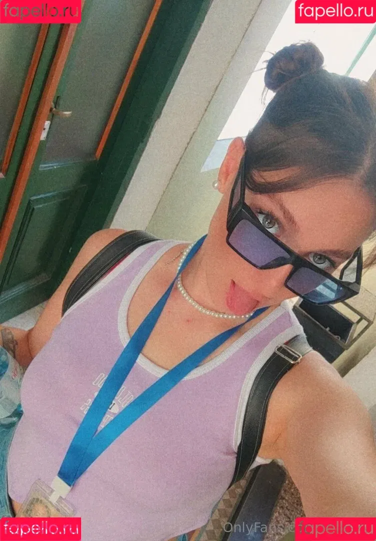 lerasky Onlyfans Photo Gallery 