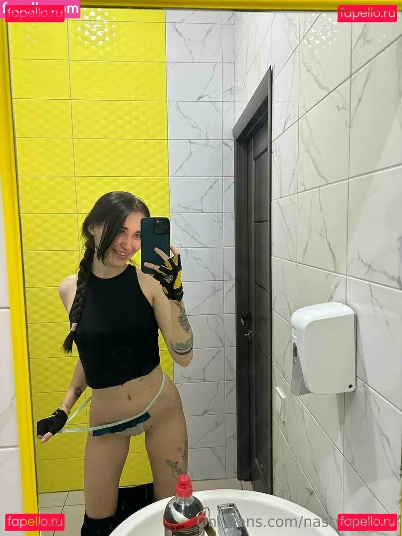 lerasky Onlyfans Photo Gallery 