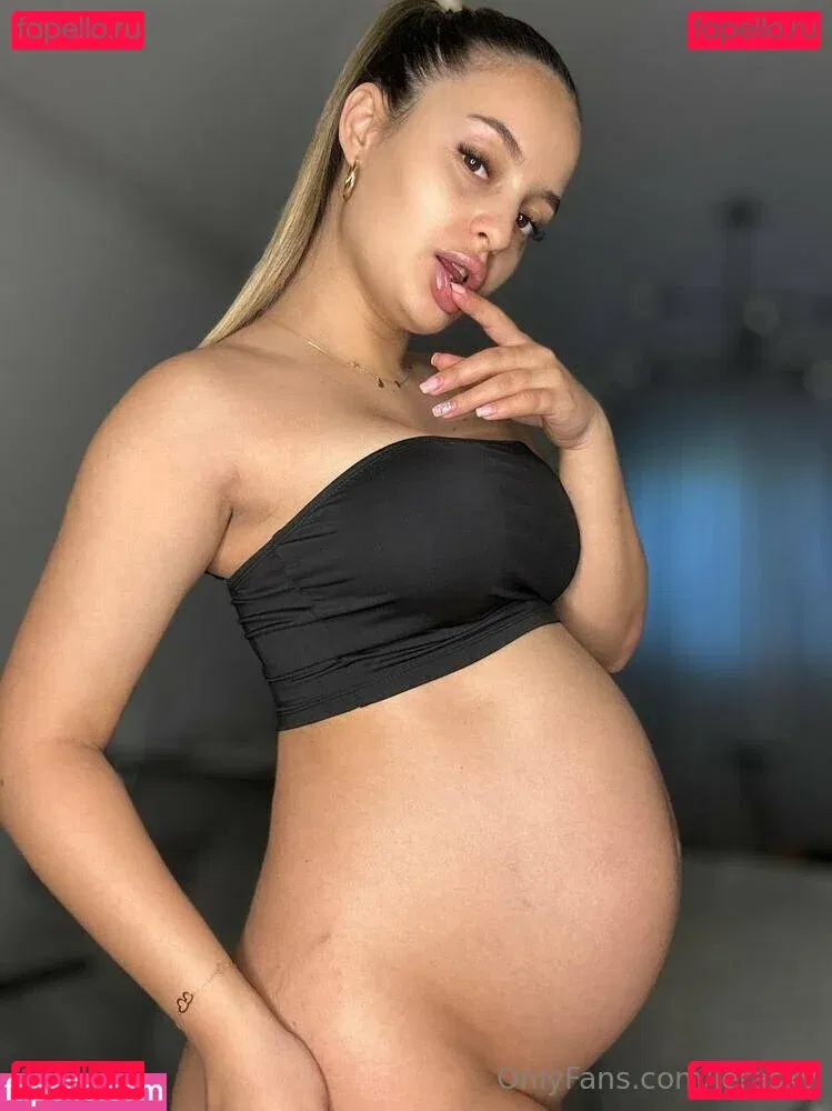 lerasky Onlyfans Photo Gallery 