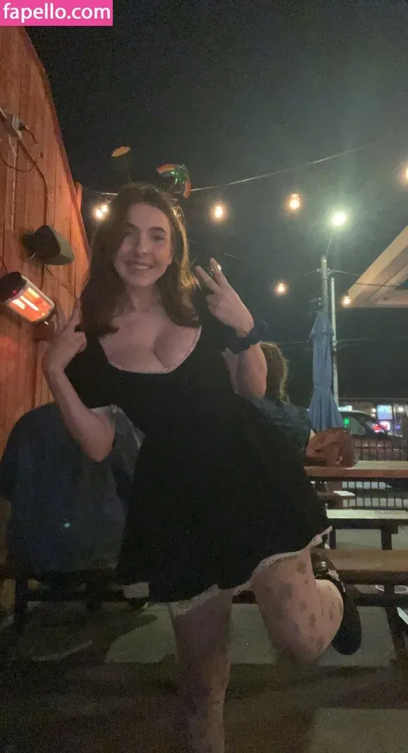 Mikomin Onlyfans Photo Gallery 