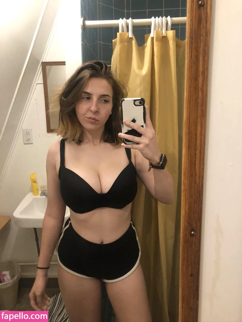 Mikomin Onlyfans Photo Gallery 