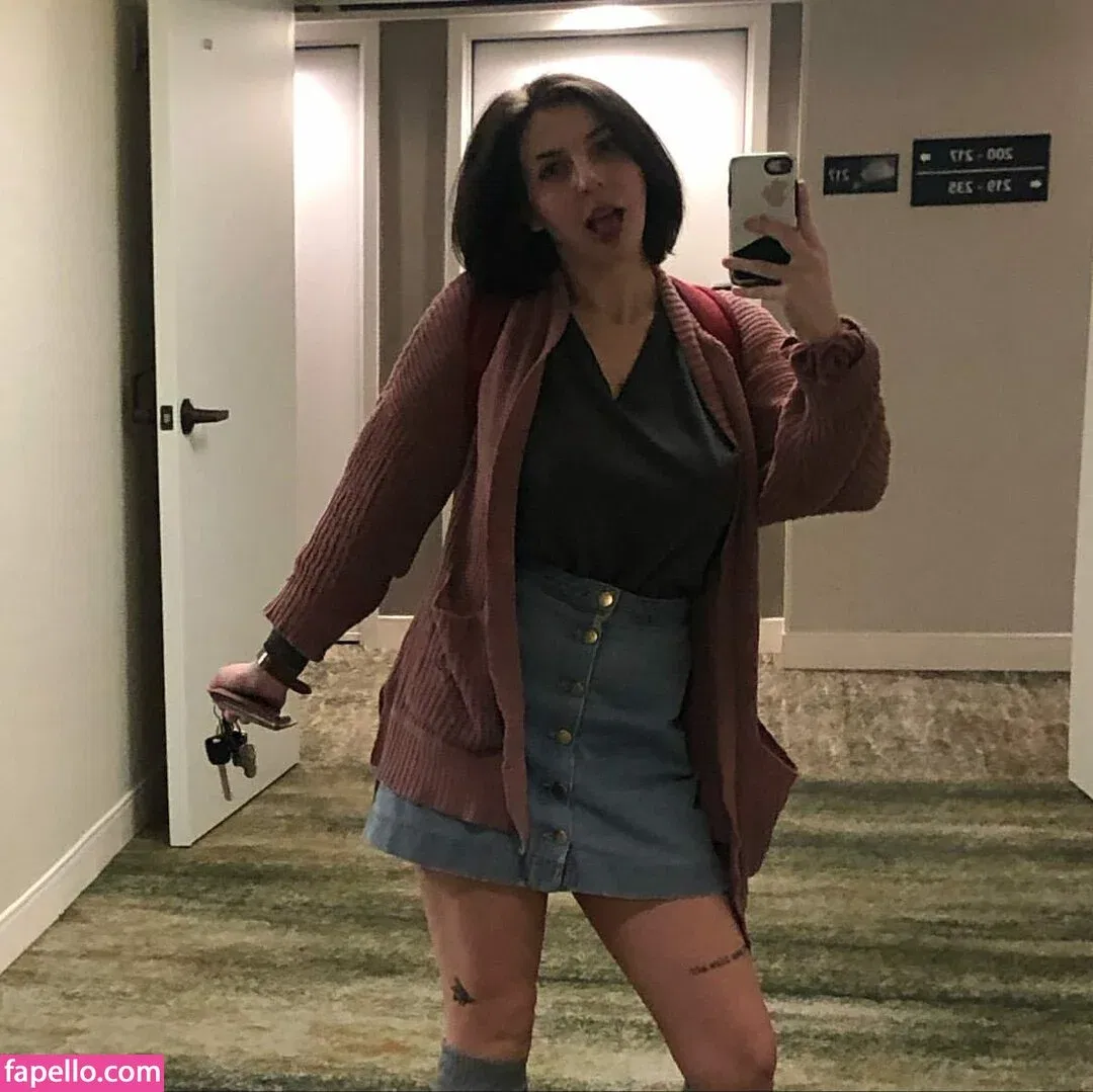 Mikomin Onlyfans Photo Gallery 