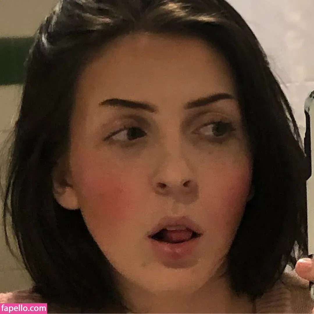 Mikomin Onlyfans Photo Gallery 