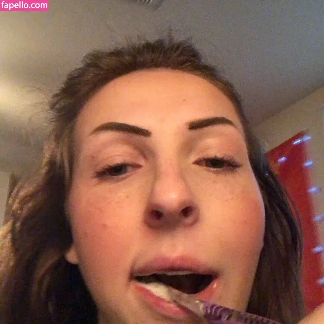 Mikomin Onlyfans Photo Gallery 