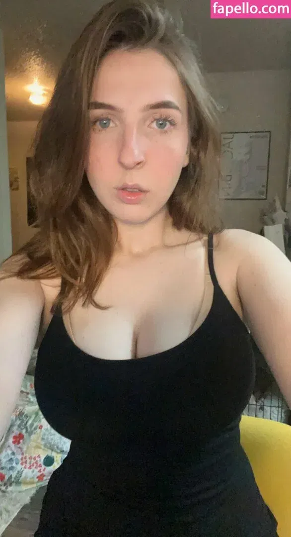 Mikomin Onlyfans Photo Gallery 