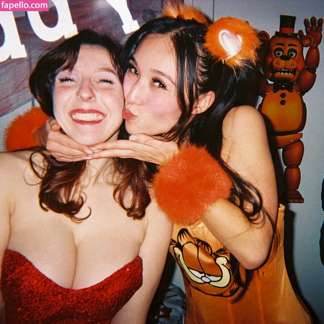 Mikomin Onlyfans Photo Gallery 