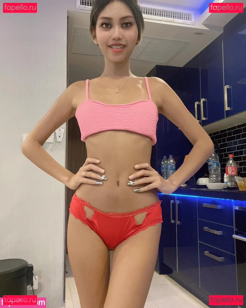 prapapin_6047 Onlyfans Photo Gallery 