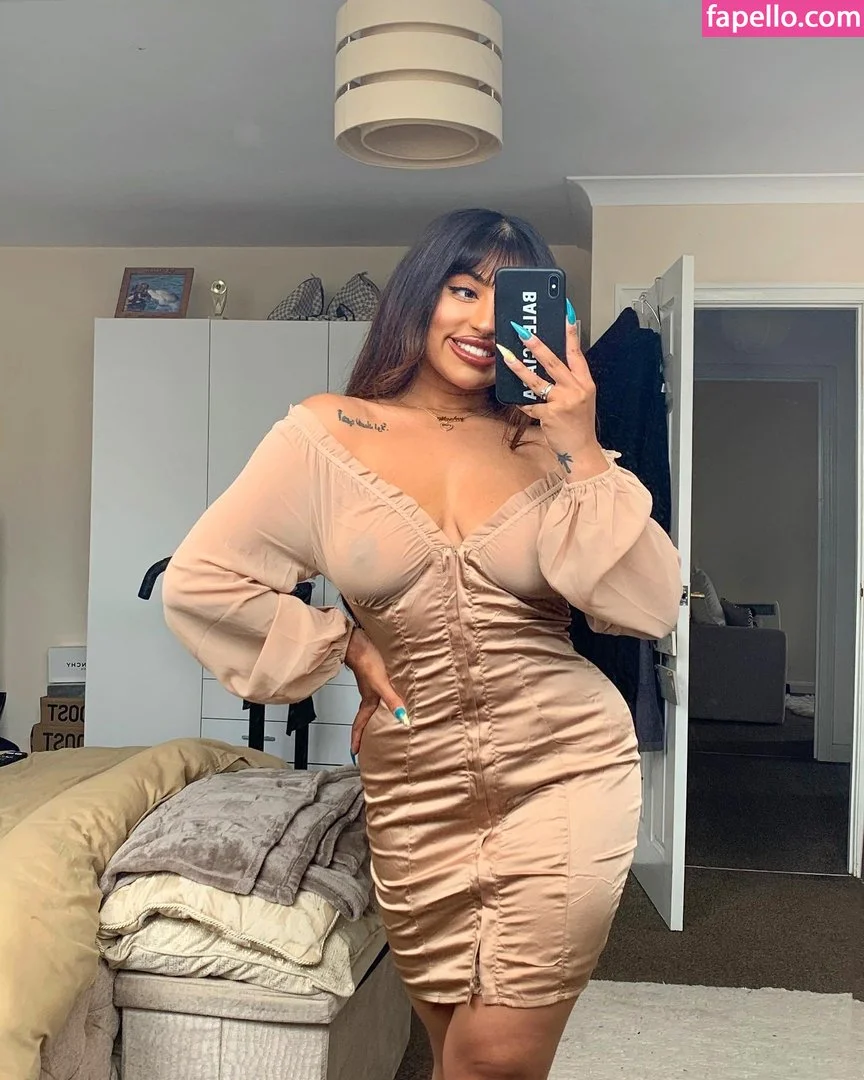 T. Priori Onlyfans Photo Gallery 