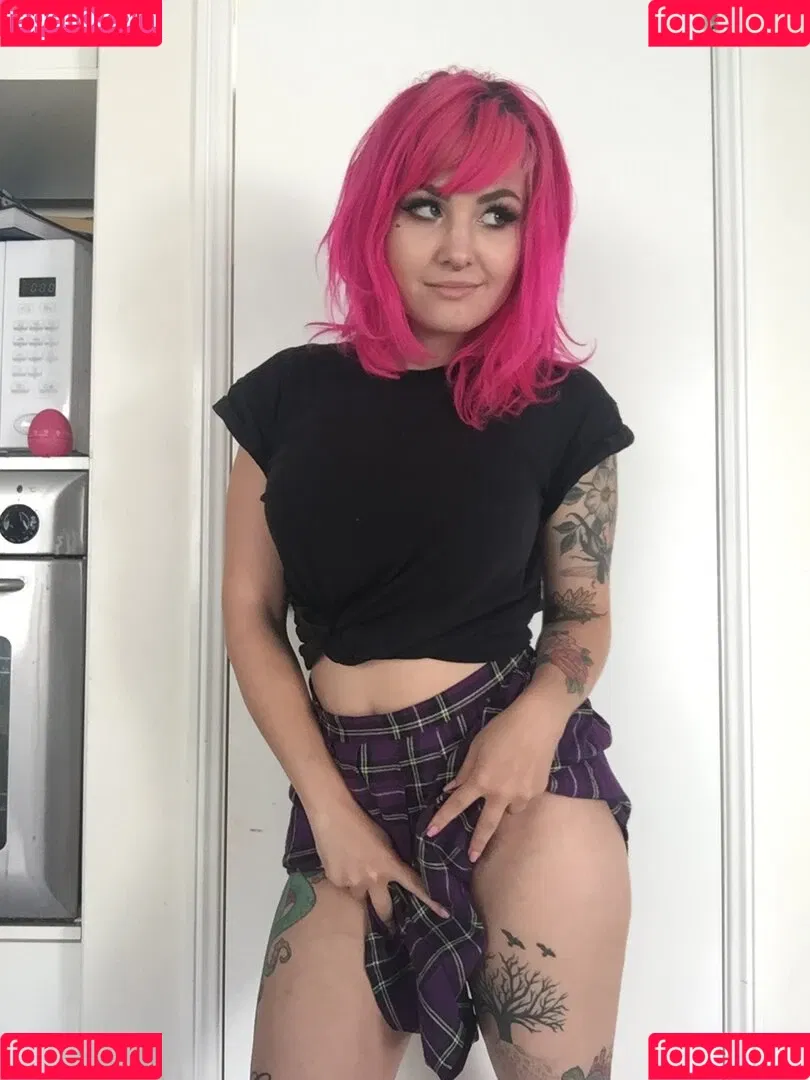 arachnie Onlyfans Photo Gallery 