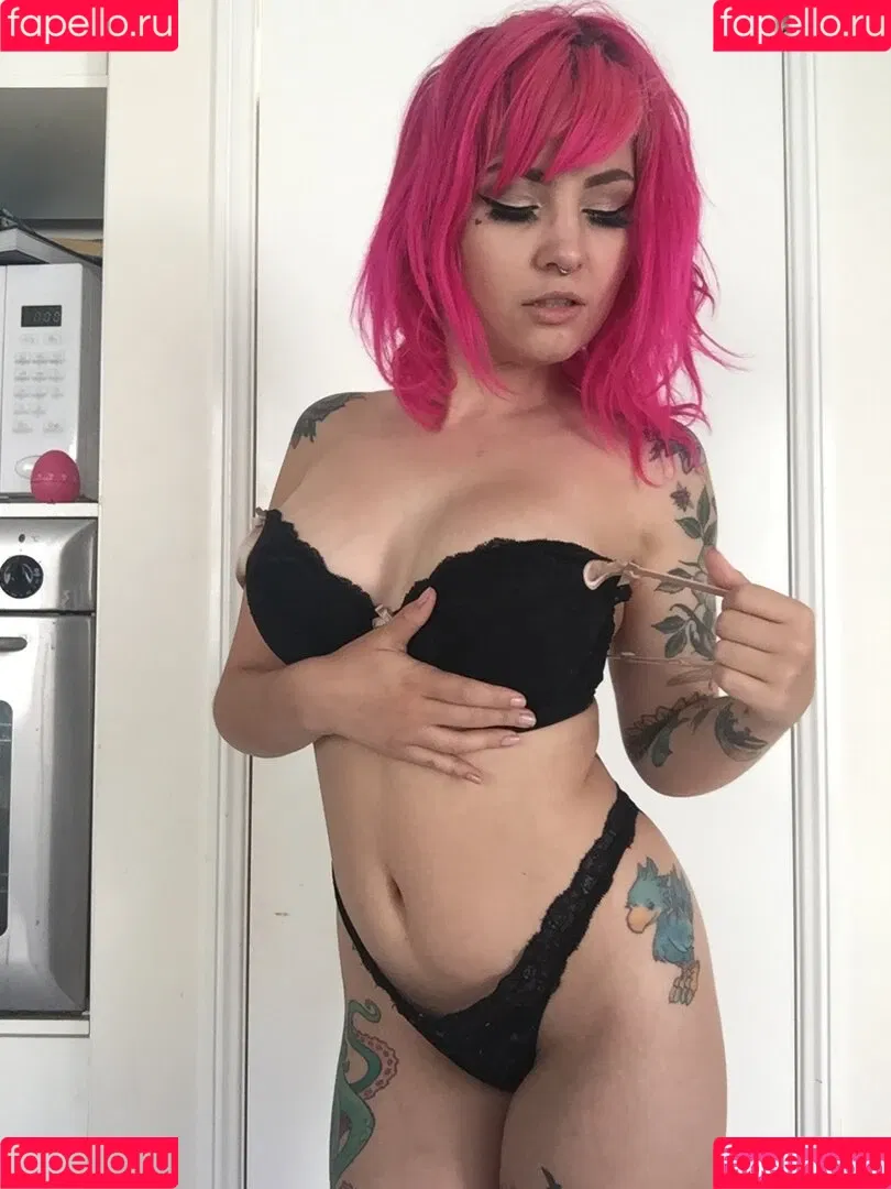 arachnie Onlyfans Photo Gallery 