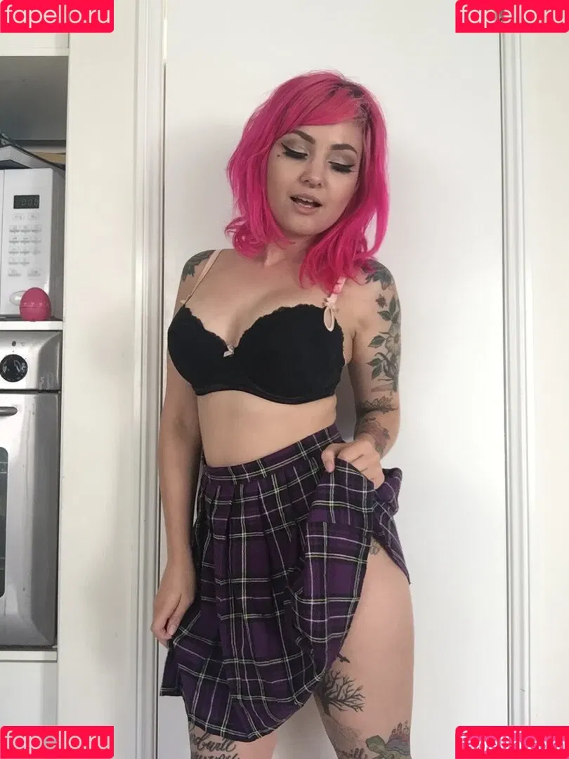 arachnie Onlyfans Photo Gallery 