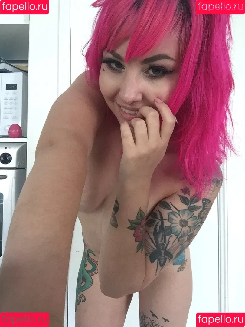 arachnie Onlyfans Photo Gallery 