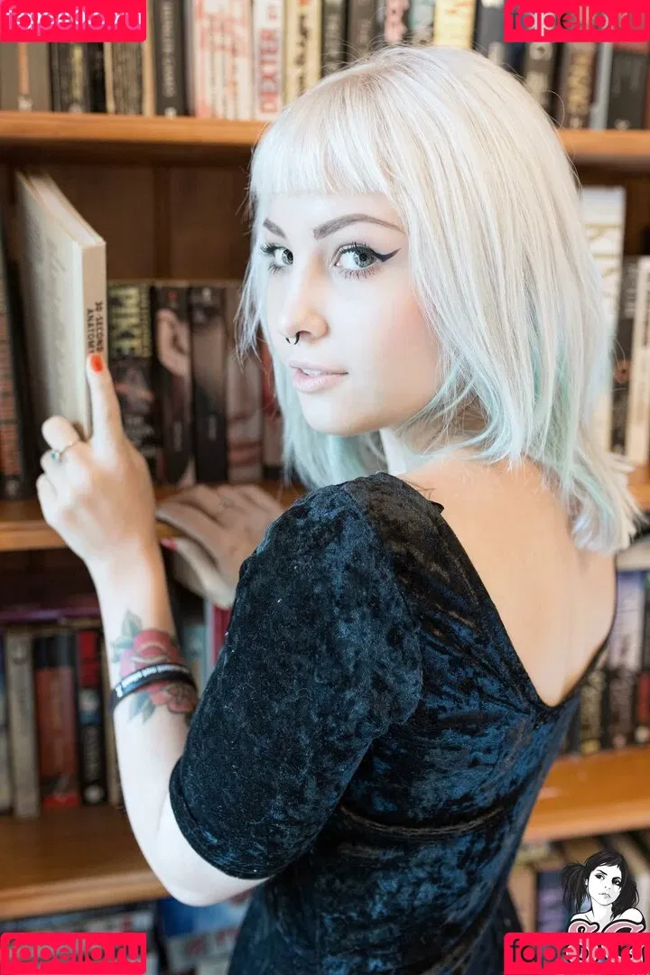arachnie Onlyfans Photo Gallery 