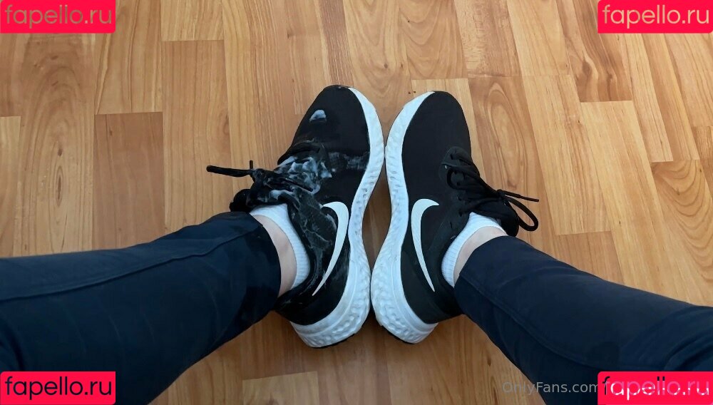 kim.deity.free Onlyfans Photo Gallery 