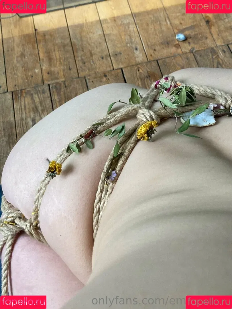 emiliamars Onlyfans Photo Gallery 