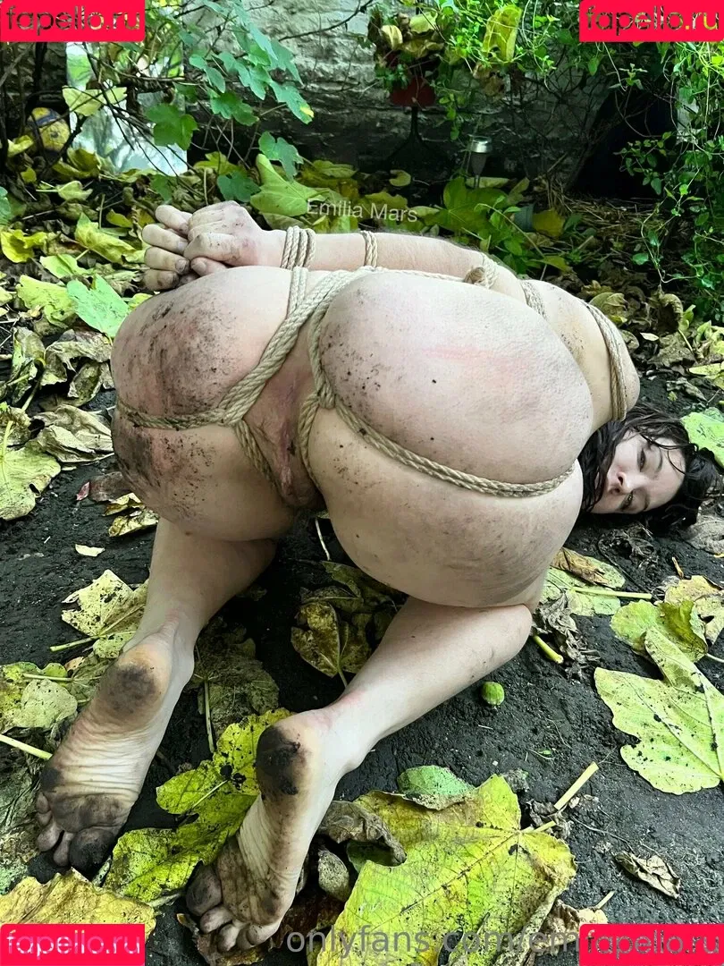 emiliamars Onlyfans Photo Gallery 