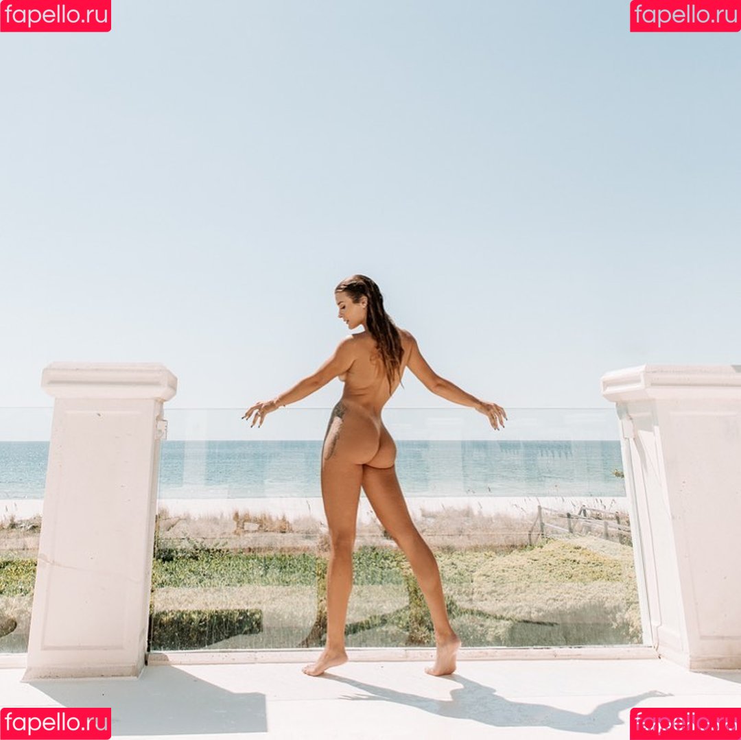 Oliviaaa.d Onlyfans Photo Gallery 