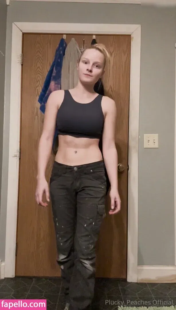 Plucky Peach Onlyfans Photo Gallery 