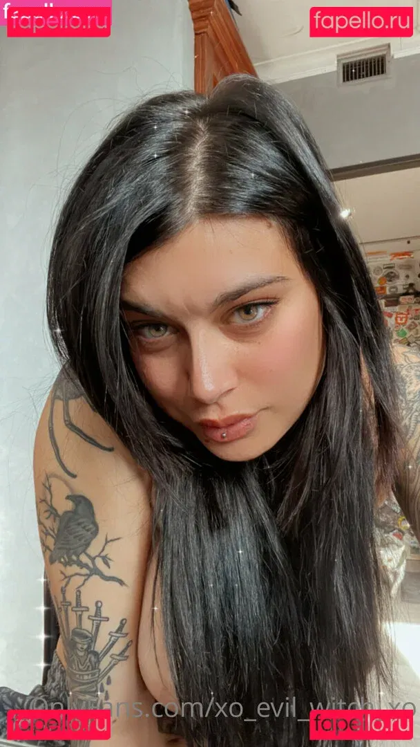 wisterya.free Onlyfans Photo Gallery 