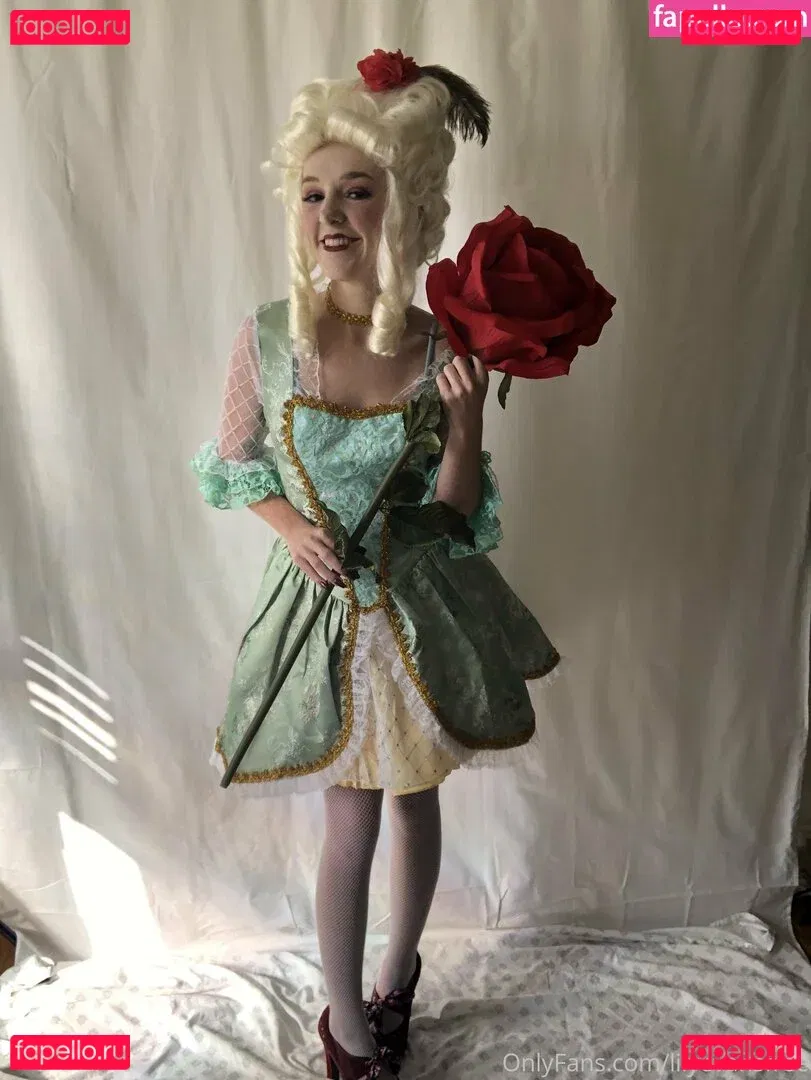 lilyevansfree Onlyfans Photo Gallery 